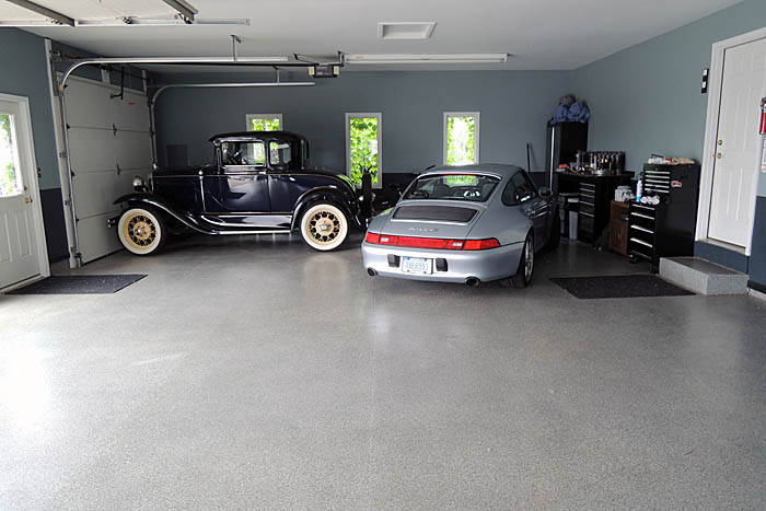 Decorative Flake Garage Floor