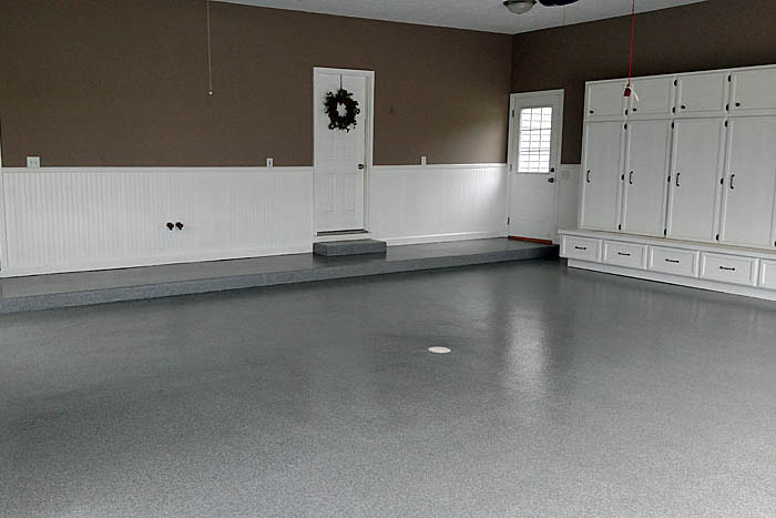 Decorative Flake Garage Floor